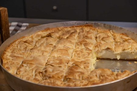 Εύκολη Τυρόπιτα (Επαγγελματική Γέμιση)