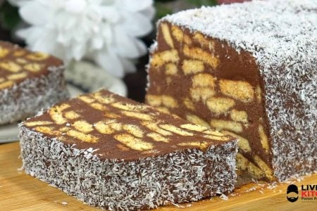 ΥΛΙΚΑ
?500 γρ μπισκότα digestive
?500 γρ κουβερτούρα
?500 γρ ώριμες μπανάνες
----------------------------------------------------
?Προαιρετικά ινδοκάρυδο
----------------------------------------------------
?28χ12 εκ.
