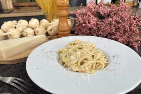 carbonara με φυστικοβουτυρο